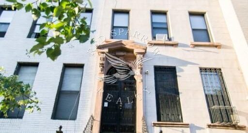 Amazing 2 bed with separate bedrooms in Central Harlem