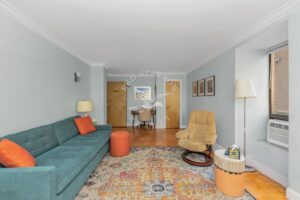 Psychatrist Office space on West 73rd Street on the Upper West Side