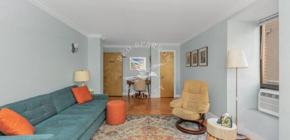 Psychatrist Office space on West 73rd Street on the Upper West Side