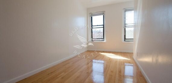 Amazing ground-floor 2-bed in East Harlem
