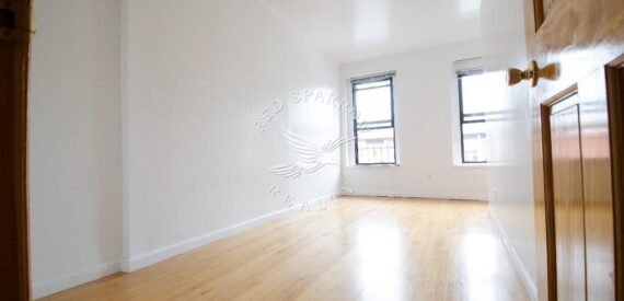 Amazing ground-floor 2-bed in East Harlem