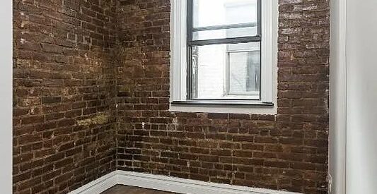Amazing 3 Bedroom beautiful Penthouse apartment ~ washer and dryer in unit Queen size bedrooms