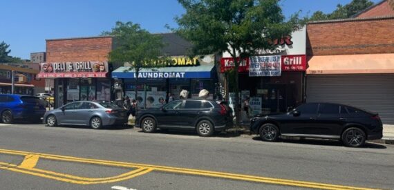 7074 Kissena Blvd