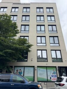 2321 Belmont Retail