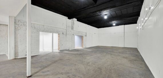 Prime Dyker Heights Retail Space – 3,900 SF, High Ceilings, Glass Frontage