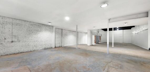 Prime Dyker Heights Retail Space – 3,900 SF, High Ceilings, Glass Frontage