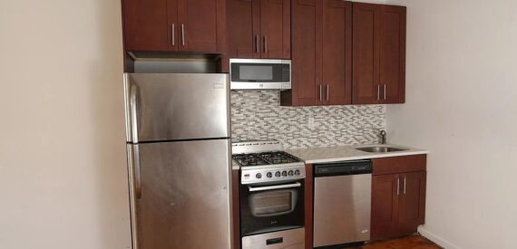 NO FEE 3BR with Private Backyard in Prime South Williamsburg—Great Value!