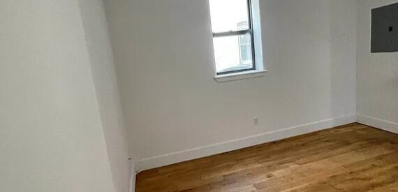 NO FEE! Spacious 3BR w/ Central A/C, Steps to Subway in Crown Heights