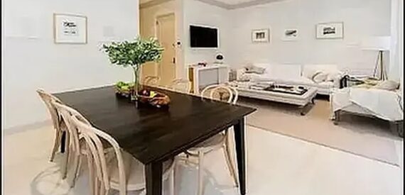 Amazing Luxury 3 bed 2 baths apartment Washr/Dryer Huge Modern