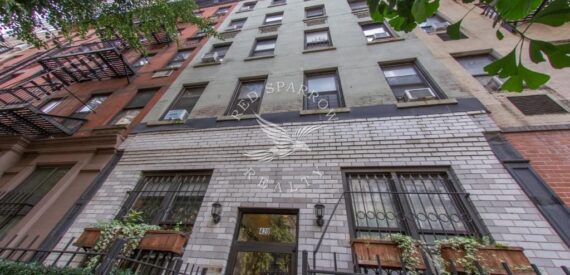 Spacious floor-through TRUE 2-bedroom apartment in Yorkville