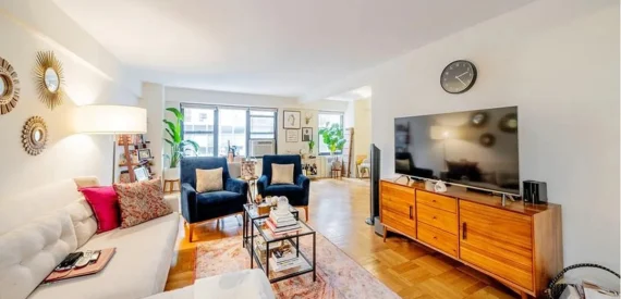 Spacious Junior 4 in Luxury Sutton Place Building with 24-Hour Doorman