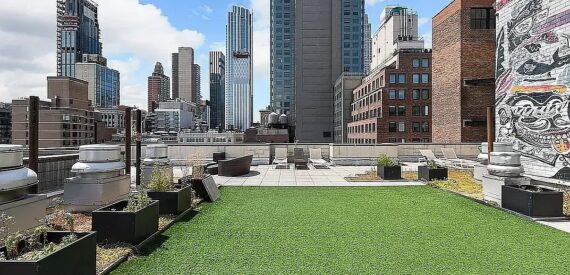 Amazing 3 Bedroom 2 baths beautiful apartment ~ washer and dryer in unit Queen size bedrooms Doorman Roofdeck