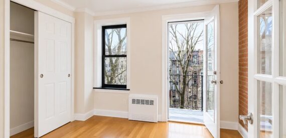 Beautiful renovated laundry in unit dishwasher wine cooler amazing 2 bedroom East Village