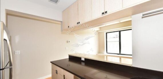 Sixth-Floor Two-Room Studio at The Parc Standard — South Harlem