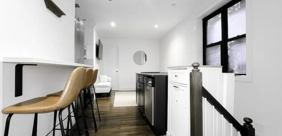Huge amazing 4 bedroom 2 baths apartment with a private patio and washer and dryer in unit
