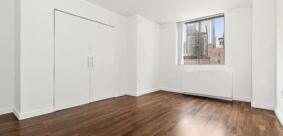 Amazing 3 Bedroom 2 baths beautiful apartment ~ washer and dryer in unit Queen size bedrooms Doorman Roofdeck