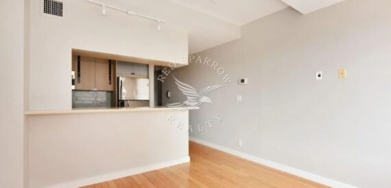 Sixth-Floor Two-Room Studio at The Parc Standard — South Harlem