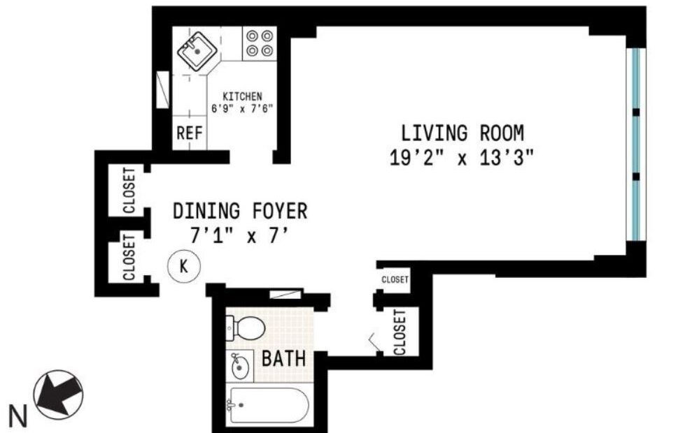 Amazing open layout on East 49th Street in Turtle Bay