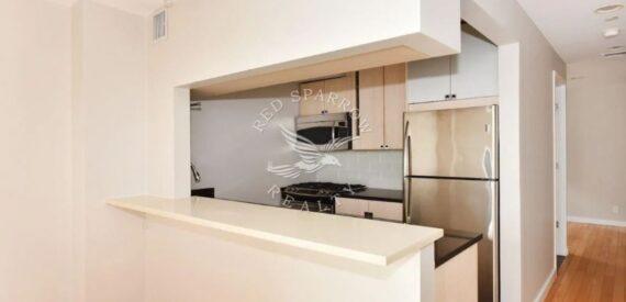 Sixth-Floor Two-Room Studio at The Parc Standard — South Harlem