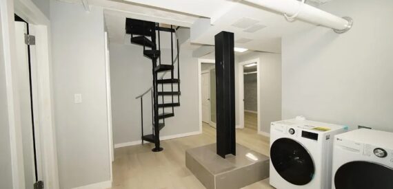 BRAND-NEW 5 BED ROOM, 3-BATHROOM, SPLIT HVAC SYSTEM, PRIVATE BACKYARD + COMMON ROOFTOP, LES