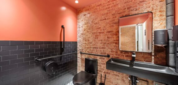 Turnkey Restaurant Opportunity – Prime Broadway Location in Astoria