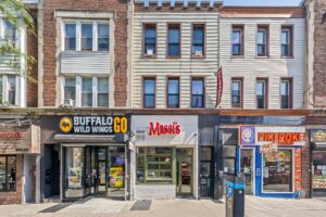 Turnkey Restaurant Opportunity – Prime Broadway Location in Astoria