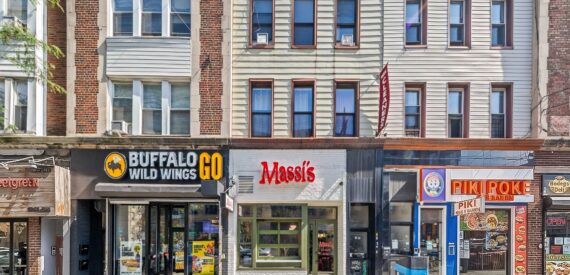 Turnkey Restaurant Opportunity – Prime Broadway Location in Astoria