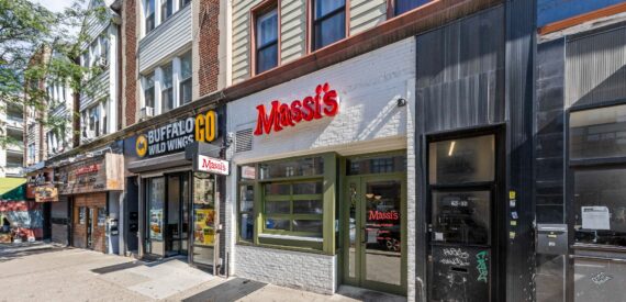 Turnkey Restaurant Opportunity – Prime Broadway Location in Astoria
