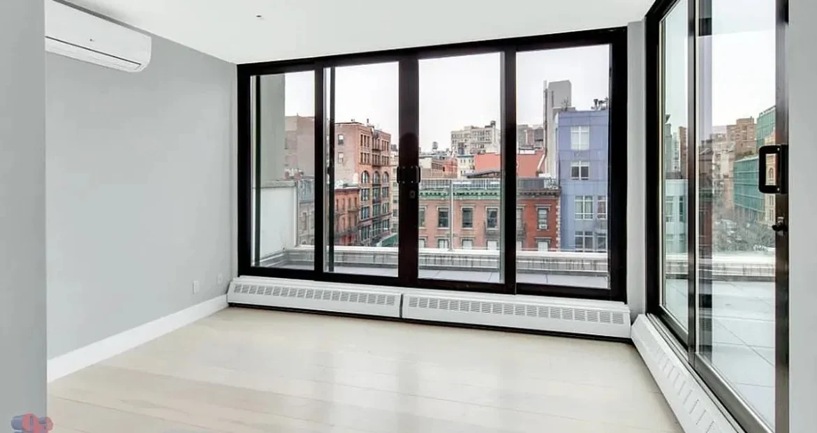 No Fee Spectacular 3 bedroom 3 baths Penthouse Duplex Laundry in unit Fireplace!!!