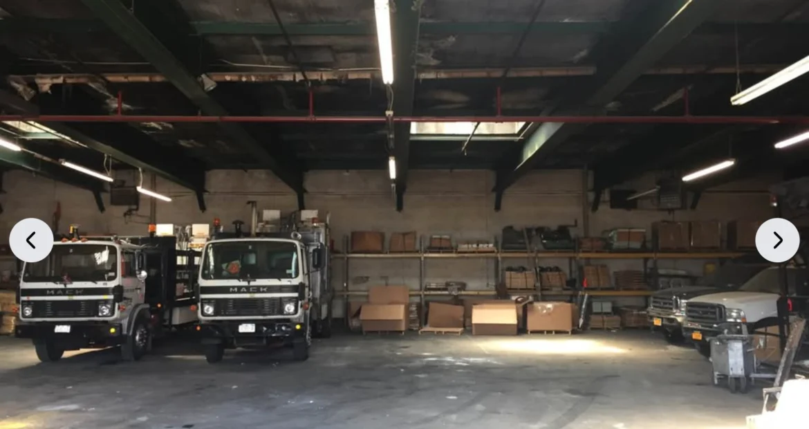 Industrial Warehouse with 3 Drive-In Gates for Lease