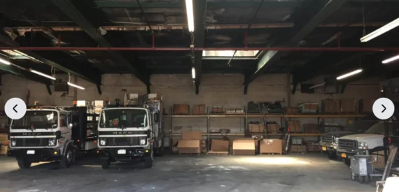 Industrial Warehouse with 3 Drive-In Gates for Lease